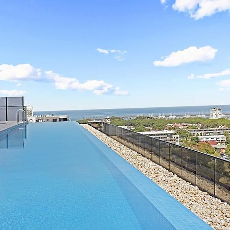 Apartamento ☆ Heart Of St Kilda ☆ Infinity Pool+Parking+Wifi Melburne Exterior foto