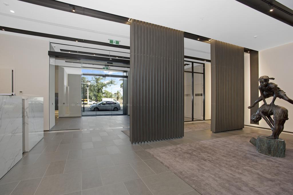 Apartamento ☆ Heart Of St Kilda ☆ Infinity Pool+Parking+Wifi Melburne Exterior foto